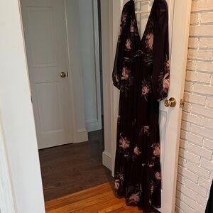 Maxi bohemian chic layered long sleeve dress Sachin & Babi. Tiered bottom.